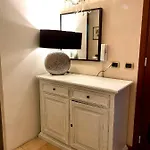 Viale Manzoni Hotel *
