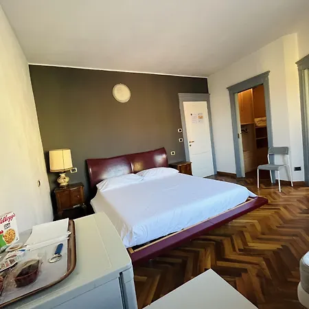 Viale Manzoni Сассуоло