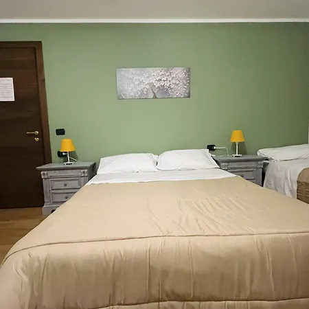 Viale Manzoni * ساسْوولو