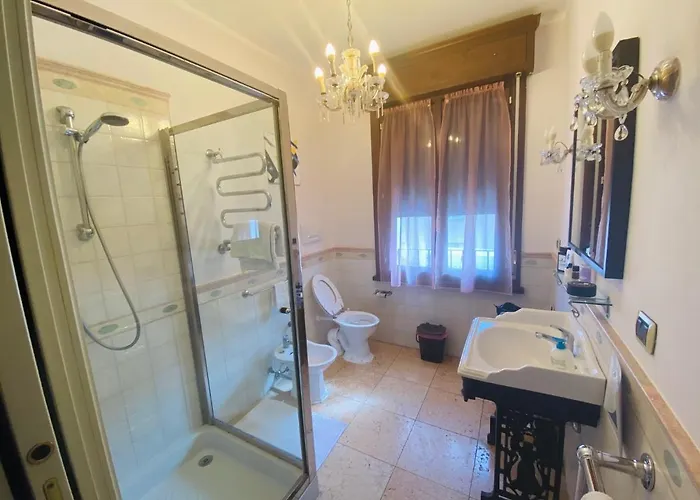 Viale Manzoni ساسْوولو