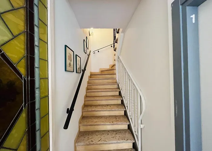 Viale Manzoni فندق